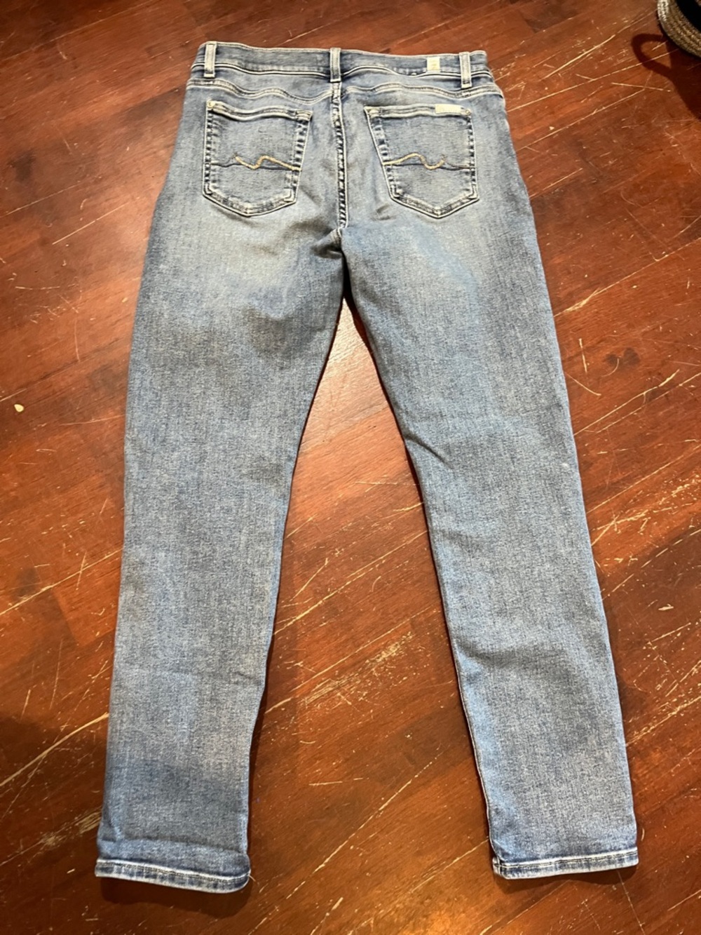 π»3/$15π» 7 For All Mankind Medium Blue Denim Jeans with Branded Button - Picture 6 of 10